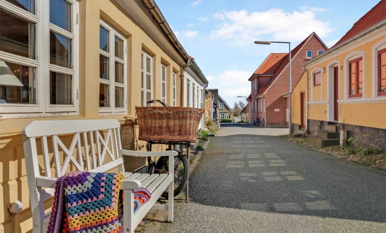 Villa Hyggeligt Gammelt Fiskerhus I Marstal Esterno foto